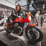 Moto Guzzi a MBE 2020 presenta la V85 TT versione Travel e la nuova V7 III Stone S
