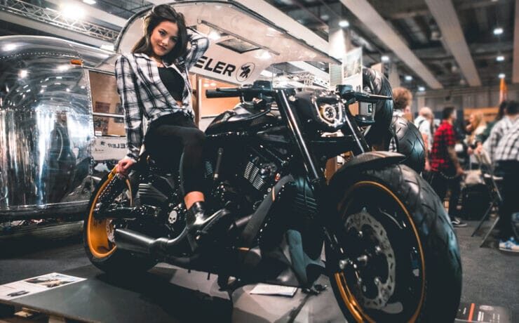 moto custom a Motor Bike Expo in fiera a Verona