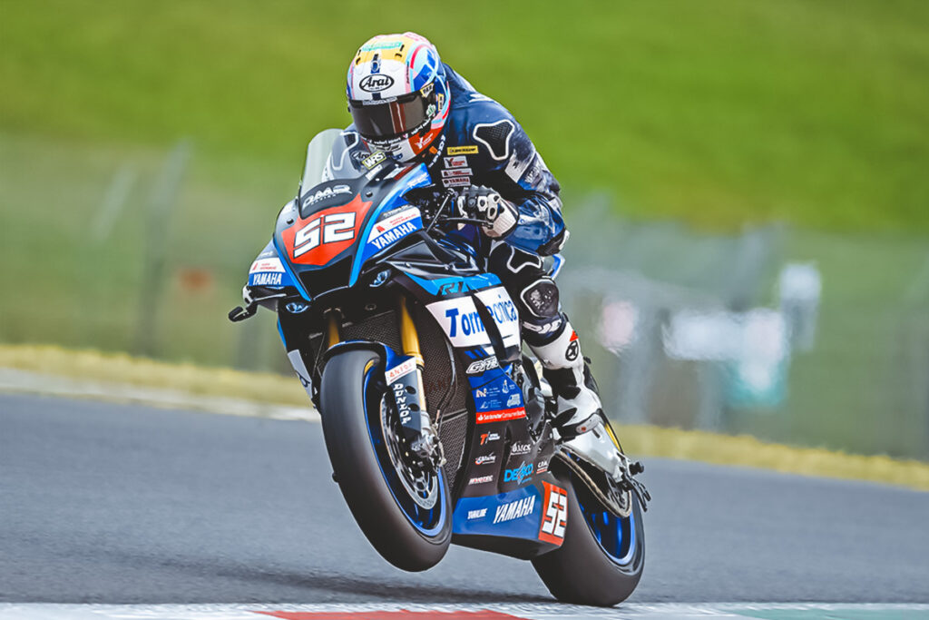 Alessandro Delbianco in sella alla Yamaha vince gara 1 del CIV al Mugello