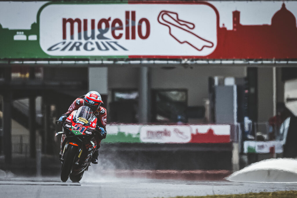 Michele Pirro sul rettilineo del Mugello durante il CIV 2024