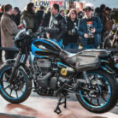 Customizza una Royal Enfield ShotGun e sali sul palco di MBE